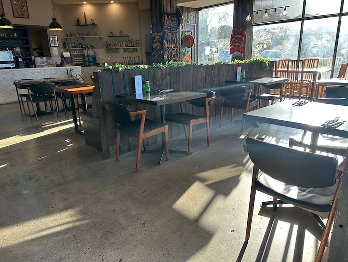 a-thriving-cafe-restaurant-canvas-awaits-your-vision-1