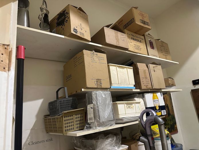 a-thriving-cafe-restaurant-canvas-awaits-your-vision-7