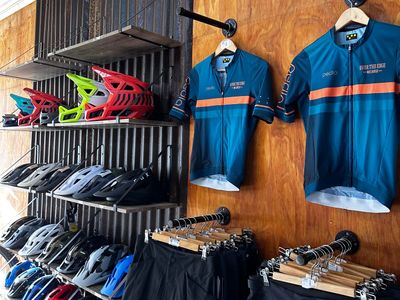 cafe-and-bike-shop-in-the-southern-flinders-ranges-7