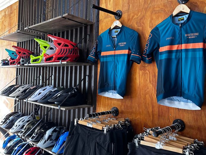 cafe-and-bike-shop-in-the-southern-flinders-ranges-7