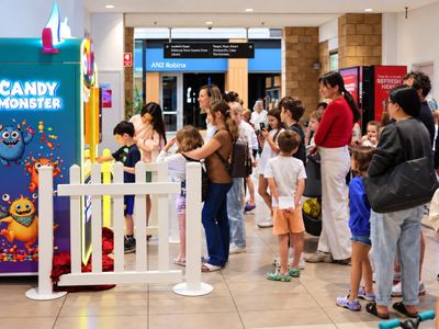 own-operate-exclusive-robotic-vending-machines-in-premium-locations-5