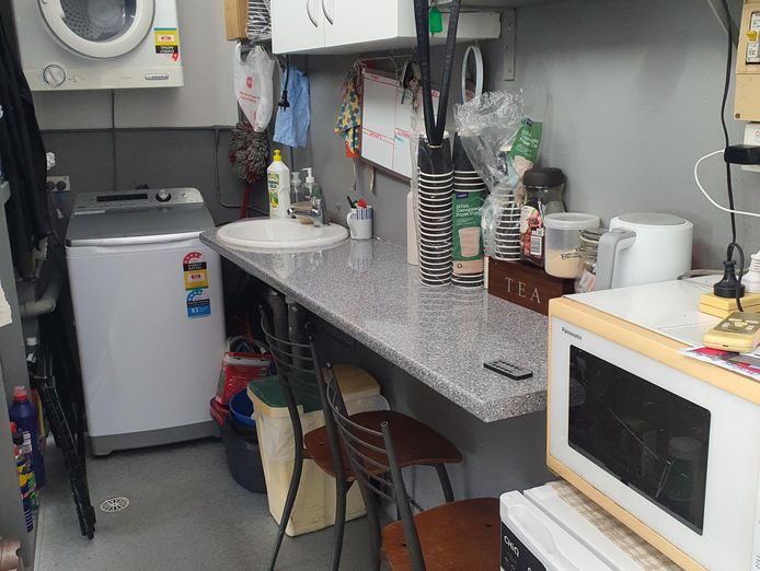 hair-salon-with-40-years-of-expertise-3