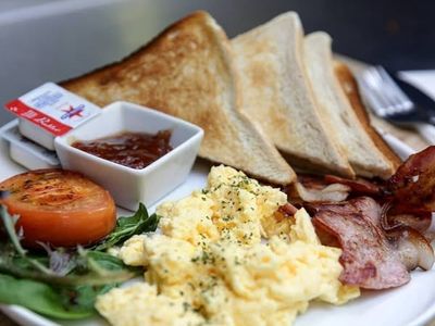 cafe-in-payneham-for-sale-includes-a-lease-on-attached-2-bedroom-house-6