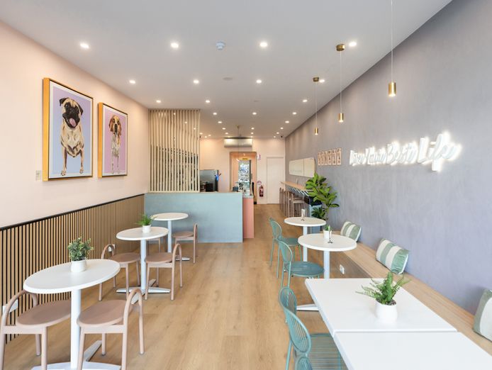 beachside-cafe-acai-and-froyo-premium-fitout-ready-for-summer-0
