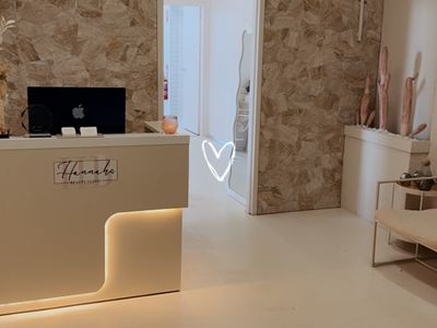 salon-business-for-sale-fully-equipped-stocked-dual-income-ready-0