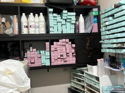 hair-salon-barber-for-sale-9500-takeover-lease-only-435-and-week-plus-outgoing-7