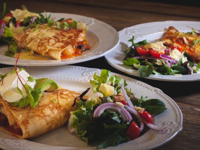 iconic-cafe-restaurant-in-windsor-for-sale-highly-rated-fully-licensed-wiwo-1