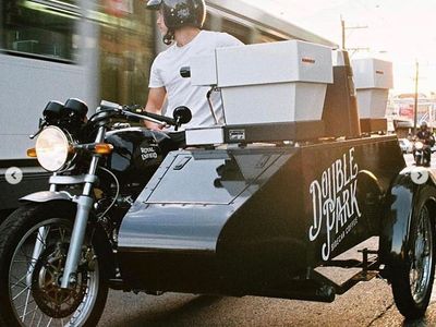 unique-sidecar-coffee-cart-motorcycle-double-park-sidecar-coffee-8