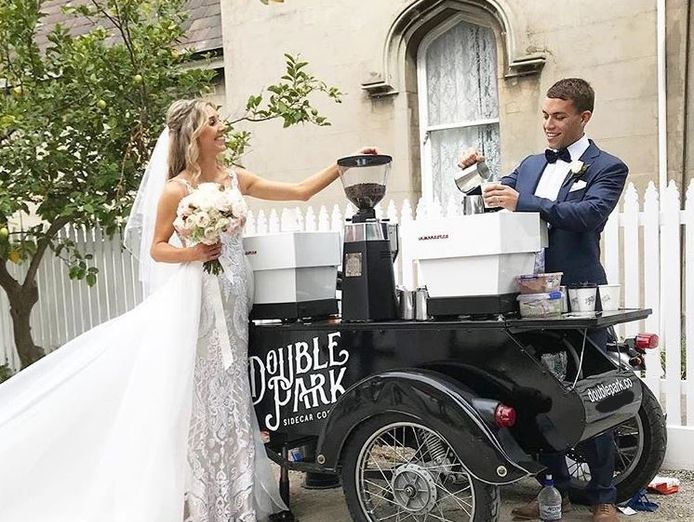 unique-sidecar-coffee-cart-motorcycle-double-park-sidecar-coffee-2