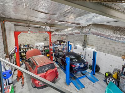 run-your-own-mechanical-workshop-fleet-private-vehicles-walk-in-walk-out-5
