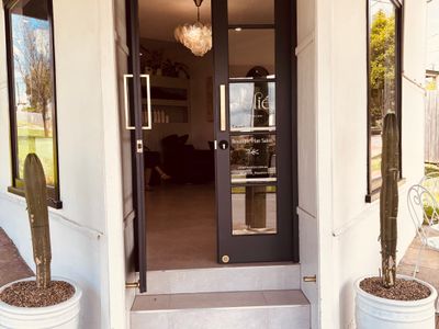 boutique-camp-hill-hair-salon-for-sale-0