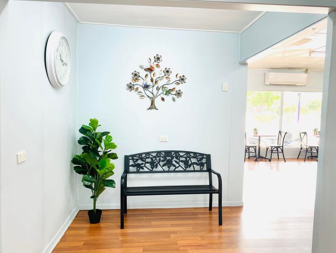 catfish-cafe-collections-4