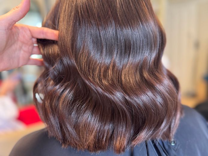 fully-equipped-mobile-hair-salon-bondi-junction-flexible-transition-offered-4