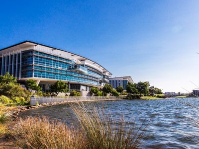 premium-waterfront-cafe-opportunity-fully-fitted-venue-180-000-bokarina-9