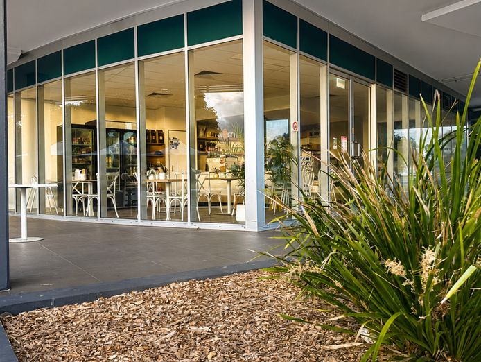 premium-waterfront-cafe-opportunity-fully-fitted-venue-180-000-bokarina-3