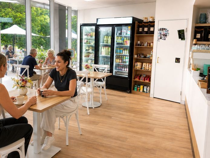 premium-waterfront-cafe-opportunity-fully-fitted-venue-180-000-bokarina-2