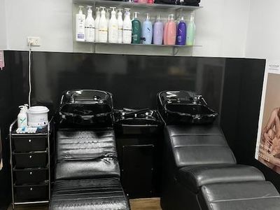 hair-salon-for-sale-vida-hair-sinnamon-park-1