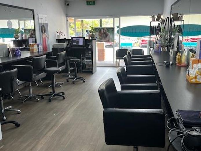 hair-salon-for-sale-vida-hair-sinnamon-park-0