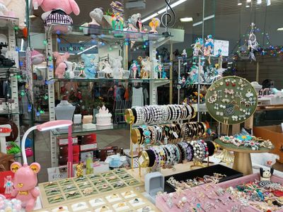 gift-variety-shop-for-sale-2