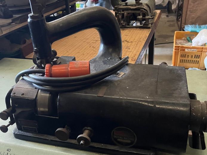 rare-opportunity-australian-made-ugg-boot-manufacturing-production-line-for-sale-8