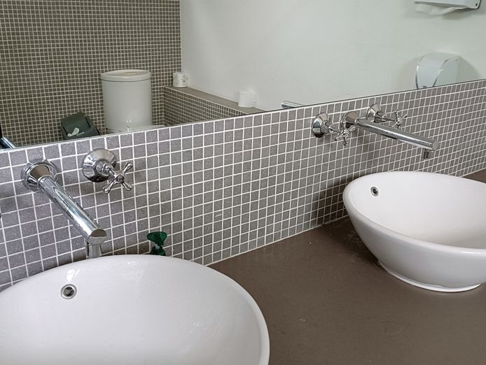 brisbnane-cbd-business-for-sale-4