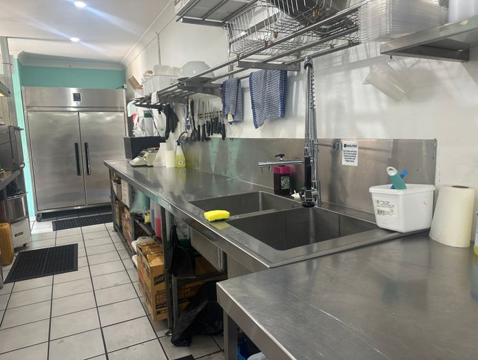 convenience-store-in-hervey-bay-qld-9