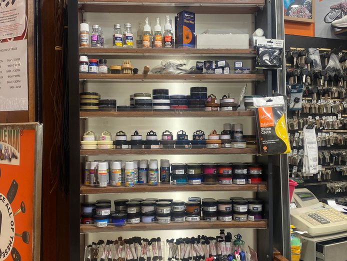 heel-sole-man-capalaba-profitable-practical-turnkey-opportunity-6