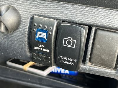 mobile-car-detailing-business-with-work-van-5