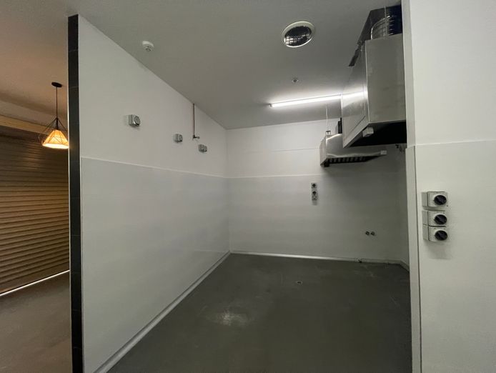 pastry-shop-for-sell-3