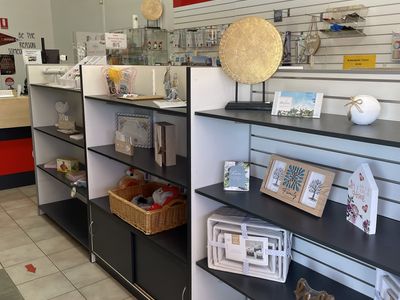 live-in-paradise-and-get-paid-to-do-so-1