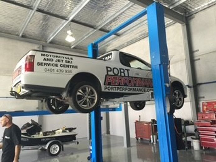 premium-automotive-workshop-opportunity-in-port-stephens-nsw-2