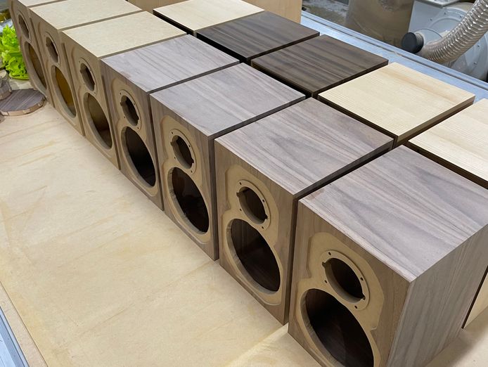 hifi-manufacturing-loudspeakers-furniture-award-winning-established-brands-9