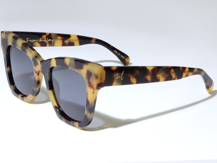 selling-australian-start-up-sustainable-sunglasses-brand-6