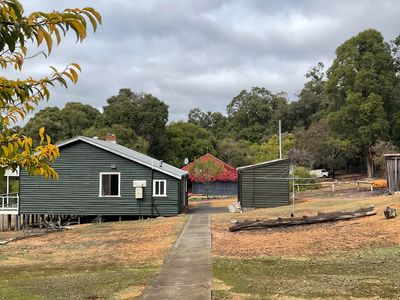 unique-eco-cottages-cafe-in-wellington-national-park-2