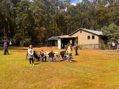 unique-eco-cottages-cafe-in-wellington-national-park-8