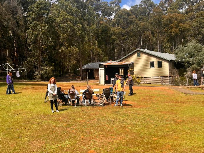 unique-eco-cottages-cafe-in-wellington-national-park-8