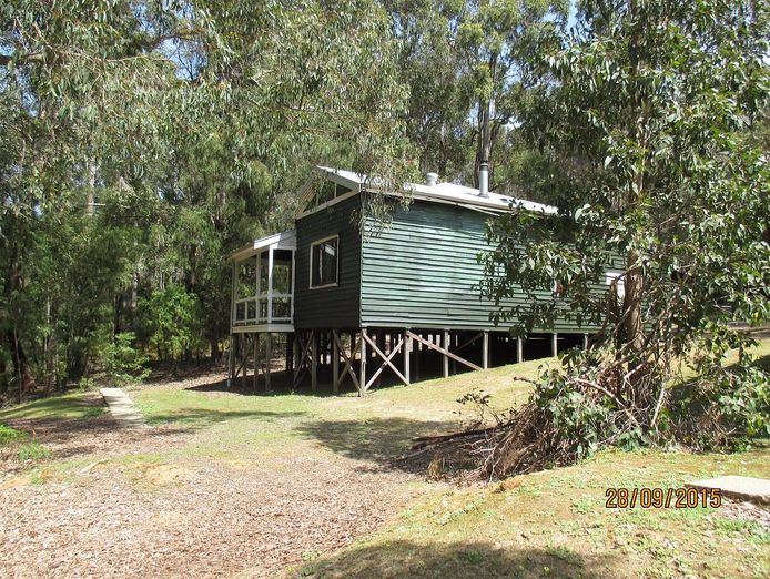 unique-eco-cottages-cafe-in-wellington-national-park-5