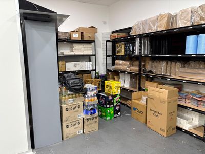 fully-equipped-fast-food-restaurant-in-fairfield-heights-ready-to-operate-3