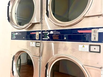 high-profit-st-kilda-road-dry-laundry-approx-25k-27k-monthly-long-lease-1