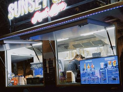 premium-acai-brand-fully-fitted-food-trailer-500k-revenue-in-under-12-months-3