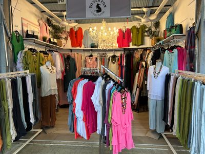 designer-ladies-clothing-business-established-high-foot-traffic-location-9