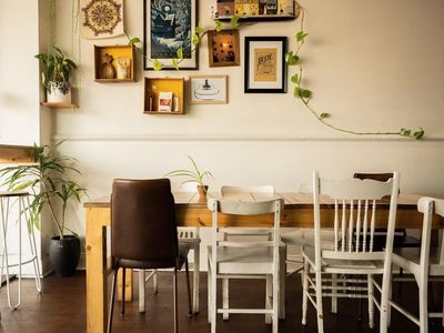 inner-west-city-fringe-cafe-1