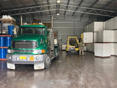 iconic-3rd-generation-tasmanian-honey-producer-5