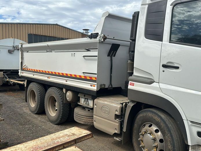 high-cashflow-tipper-truck-dog-trailer-business-for-sale-brisbane-qld-3