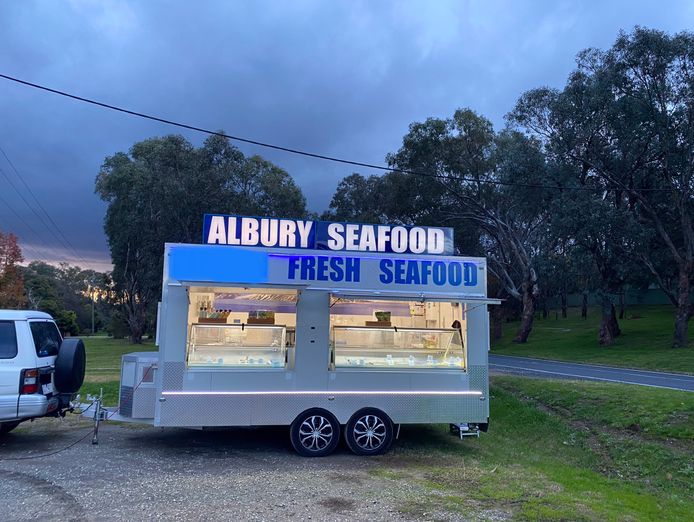 mobile-fresh-seafood-retailer-highly-profitable-low-work-hours-0