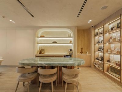 brand-new-high-end-office-in-business-complex-2025-fit-out-by-ame-groups-9