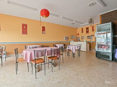 chinese-takeaway-restaurant-for-sale-1