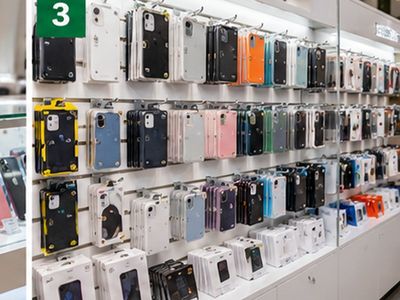 high-turnover-mobile-repair-kiosk-fully-staffed-54-000-per-month-sale-3