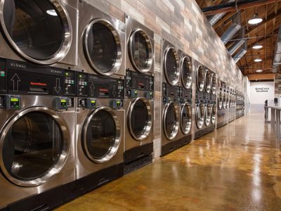 highly-profitable-passive-laundromat-strong-revenue-long-lease-0