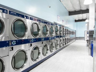 highly-profitable-passive-laundromat-strong-revenue-long-lease-1